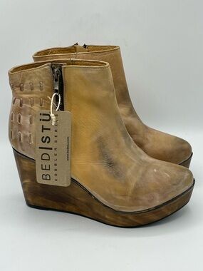 BED|STU Cobbler Series Tan Distressed Leather Wedge Ankle Boots NWT.